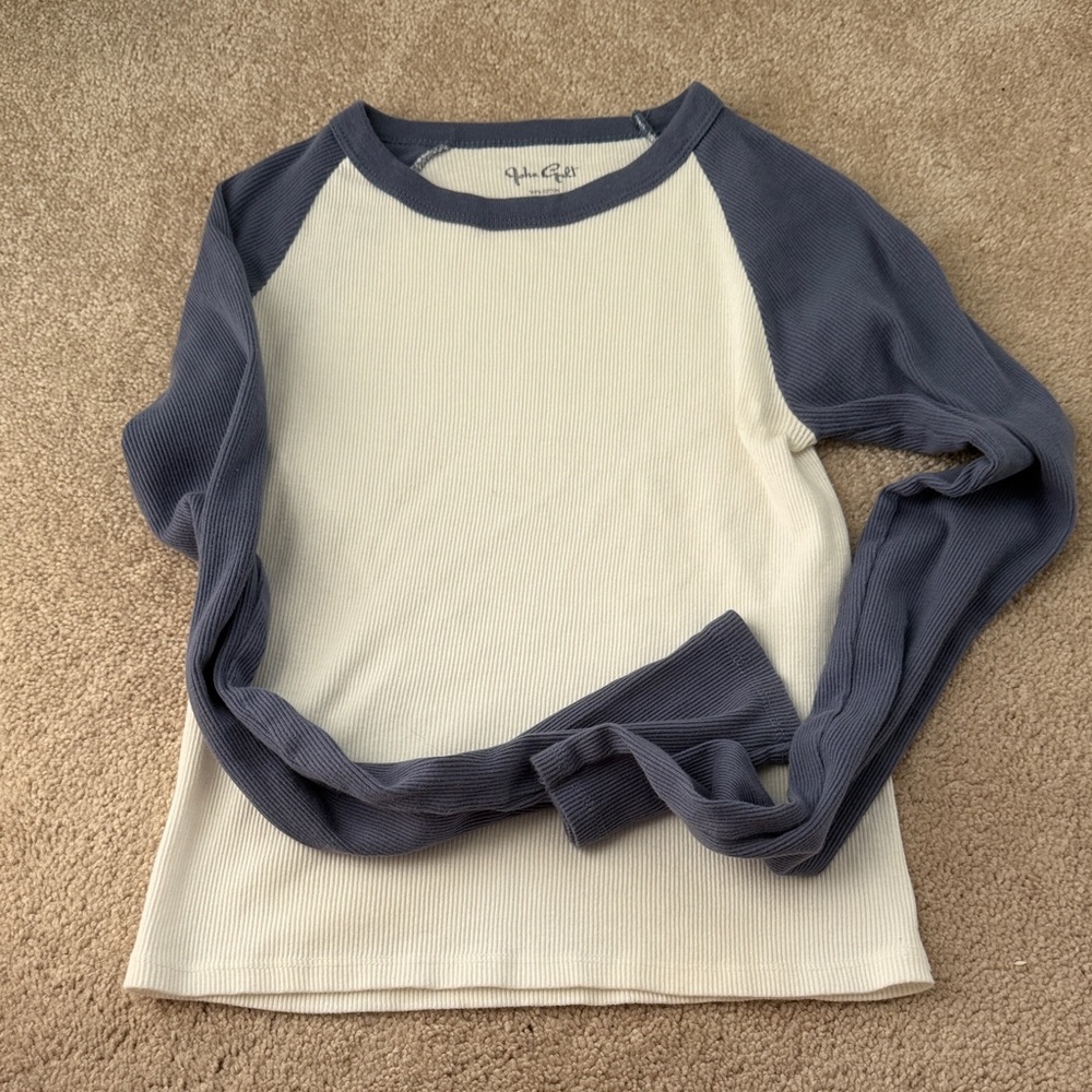 Brandy Melville Blue and White Long Sleeve Top